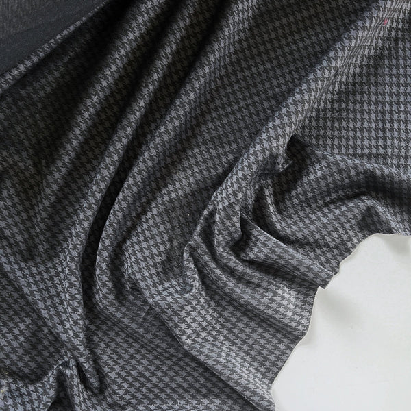 Black/Gray Houndstooth Jacquard Knit - Needle Sharp