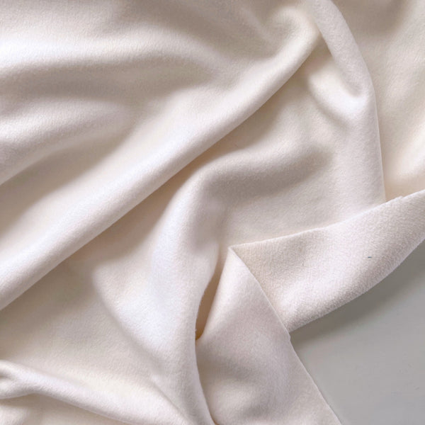 Glacier Ivory Fleece - Needle Sharp
