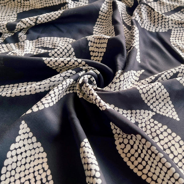 Remnant - Black and White Kaola Ecovero Twill - 0.5  yd