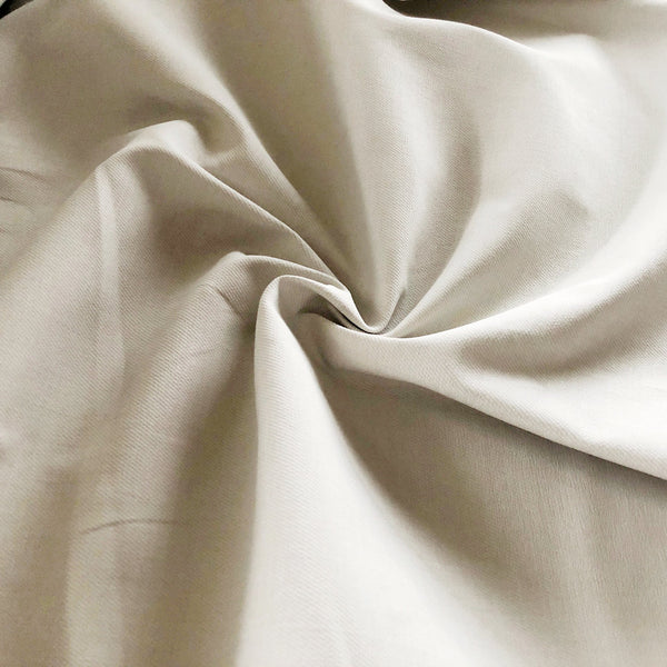 Creamy Latte Waxed Twill - Needle Sharp
