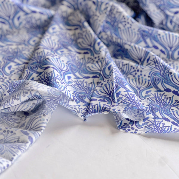 French Blue Porcelain Print Cotton Lawn - Needle Sharp